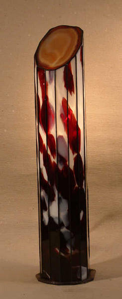 Foto der Lampe Red Flame aus Achat und Glas 