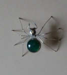 Spider with green agate stone 